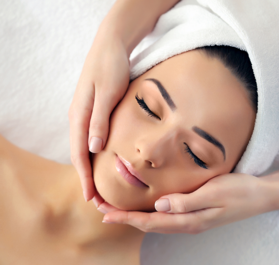 Gesichtsbehandlung